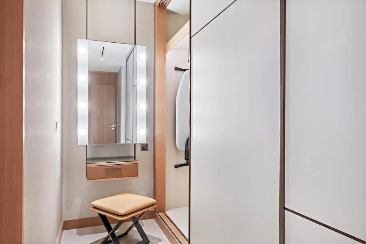 Luxurious 3-Bedroom Apartment Facing Burj Khalifa In The Address Dubai Opera